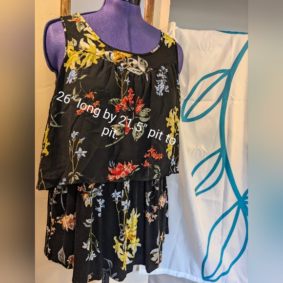 Cupio women's sleeveless top - Picture 5 of 12